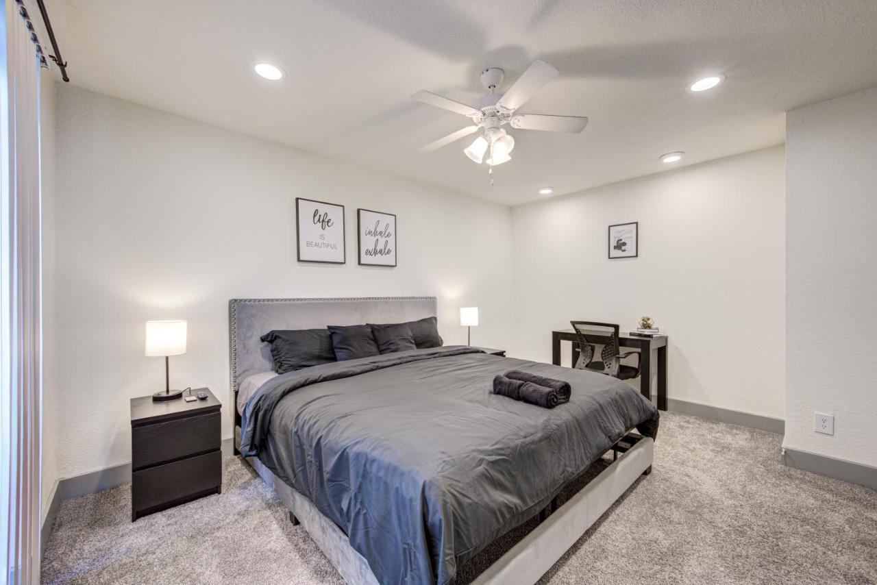 Trendy Midtown Apt, Walk To Shops & Sites, Pets Ok ヒューストン エクステリア 写真