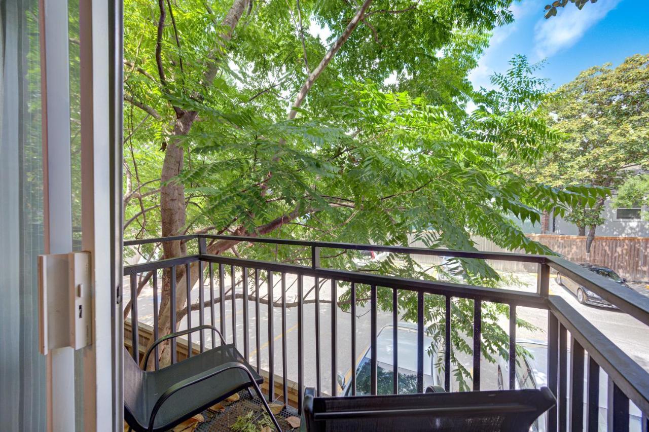 Trendy Midtown Apt, Walk To Shops & Sites, Pets Ok ヒューストン エクステリア 写真